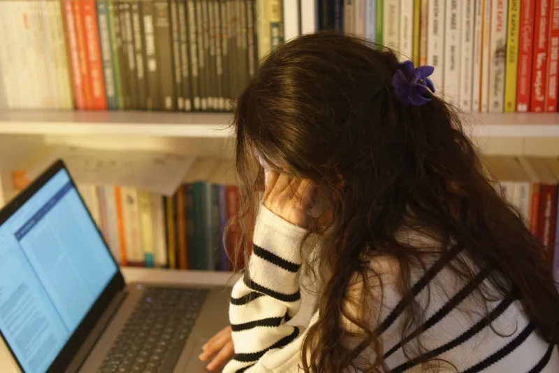 Étudiant au Maroc : acheter en ligne sans vider son compte à la fin du mois