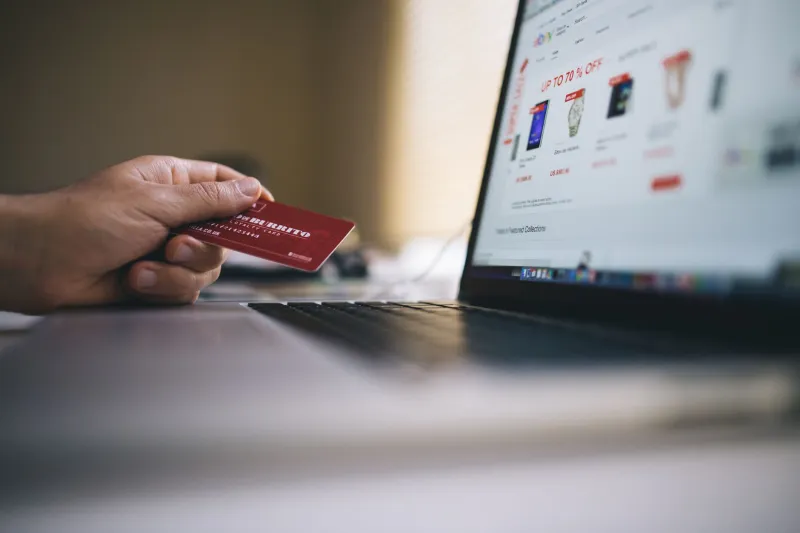 Payer en plusieurs fois en ligne au Maroc : tout ce que les plateformes ne vous expliquent pas